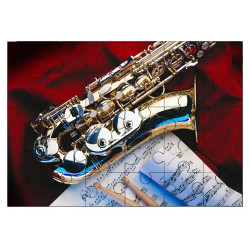 Puzzle en bois 30 pièces : Saxophone sur un drap rouge